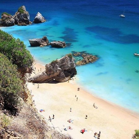 Estúdio vista mar com A/C e acesso privado à praia Apartamento Sesimbra Exterior foto