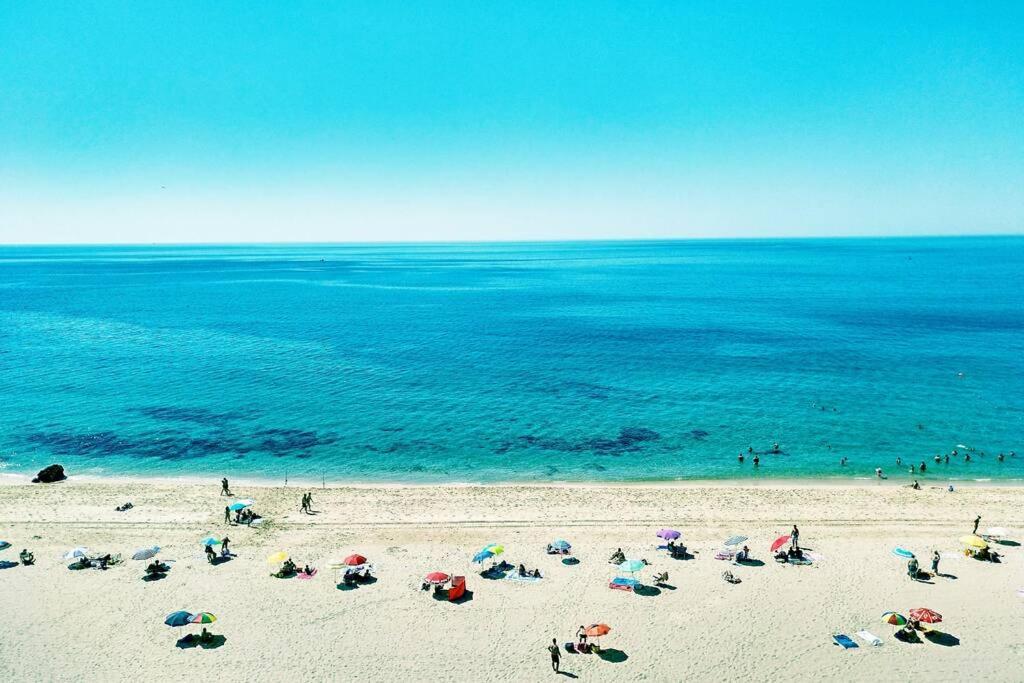 Estúdio vista mar com A/C e acesso privado à praia Apartamento Sesimbra Exterior foto